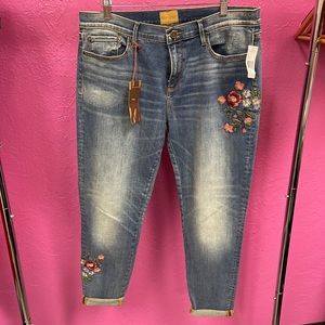 NWT!! Driftwood Jeans!